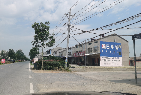 镇巴如何能保证墙体广告的醒目性？